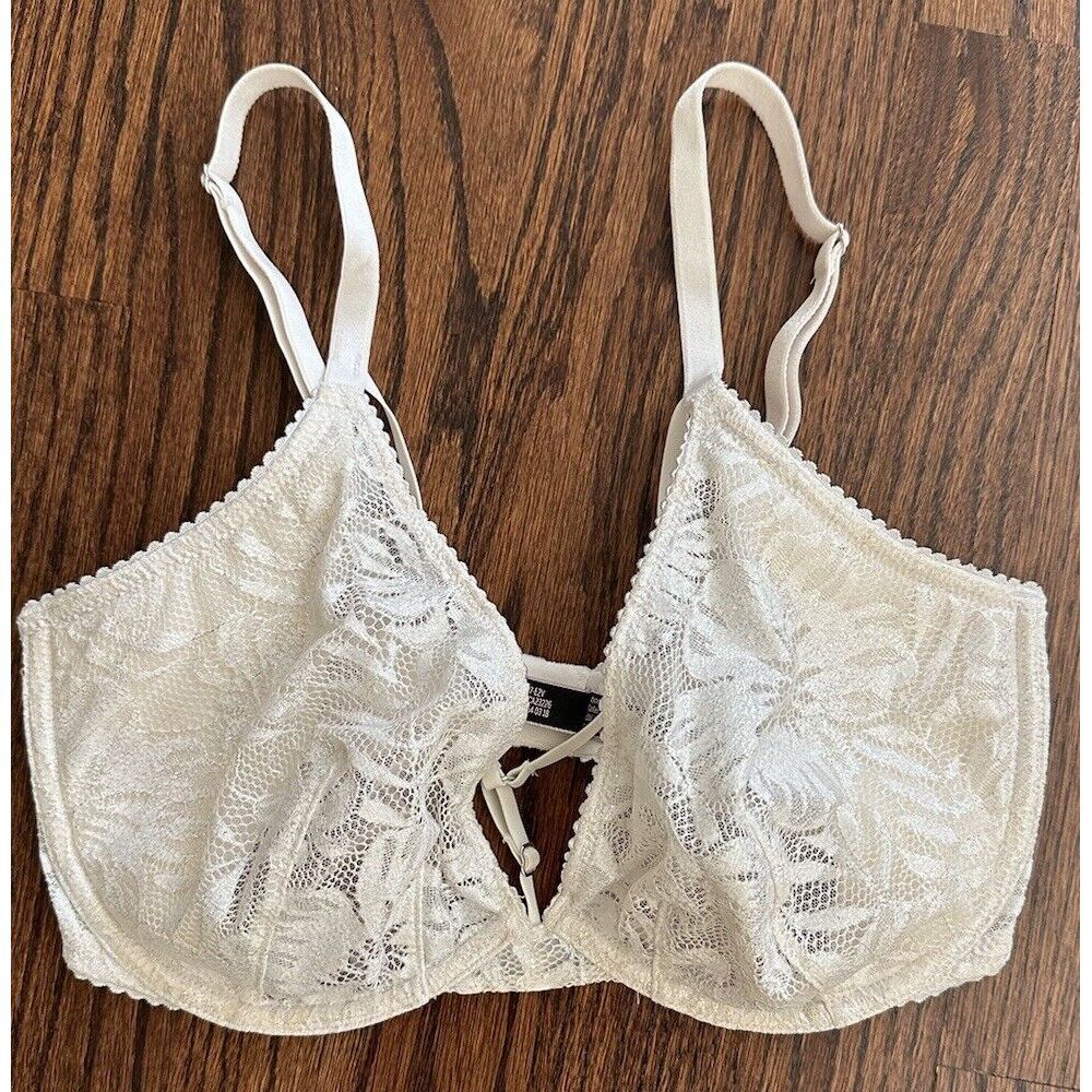 Victorias Secret Very Sexy‎ Ivory Metallic Unlined Plunge Bra Size 32DDD